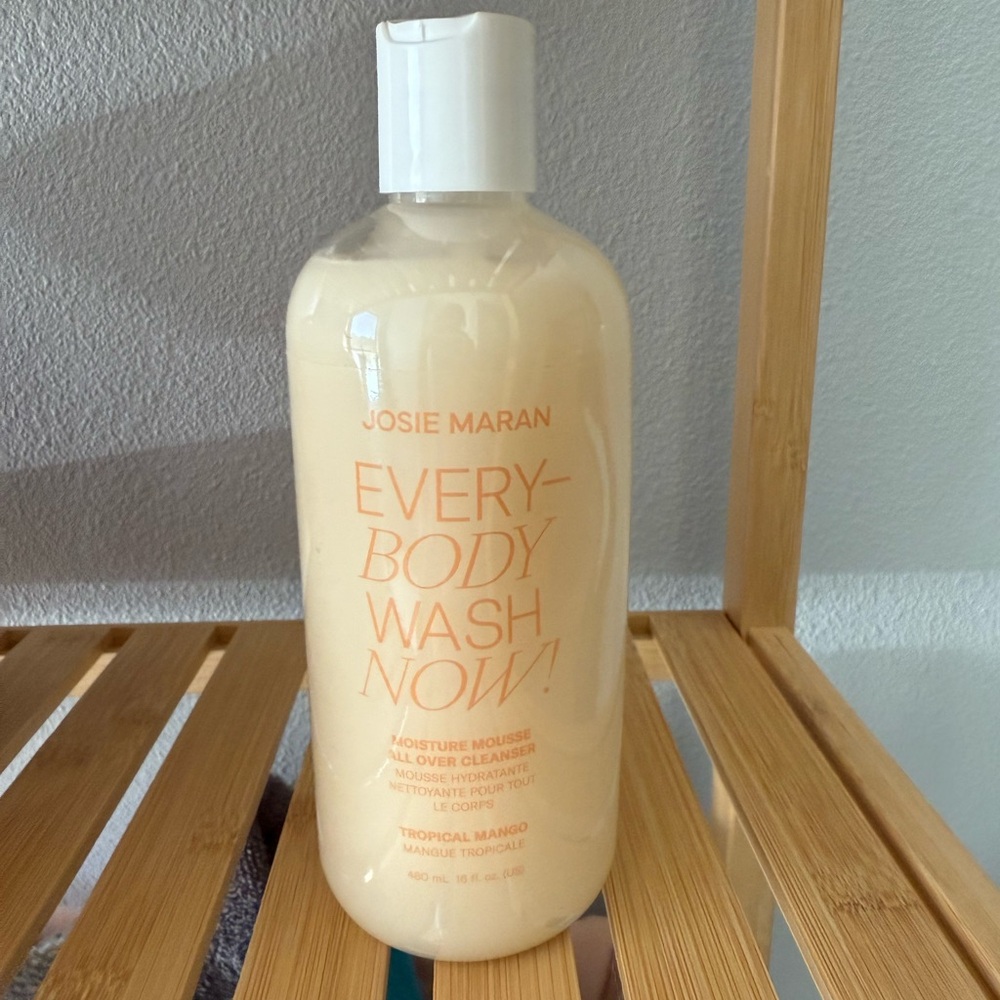 Josie Maran EveryBODY Wash Now! Moisture Mousse All-Over Cleanser mango  NWT